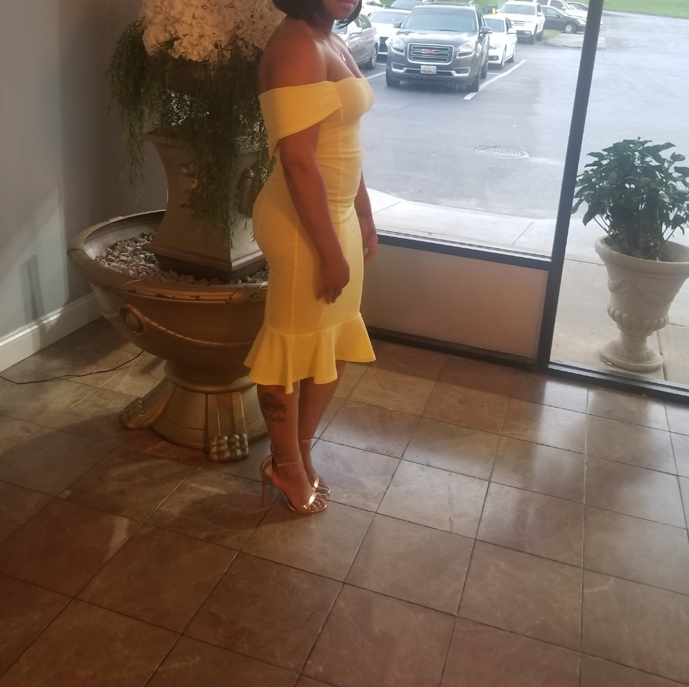 Cute yellow dress